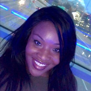 Meet your Posher, Devin